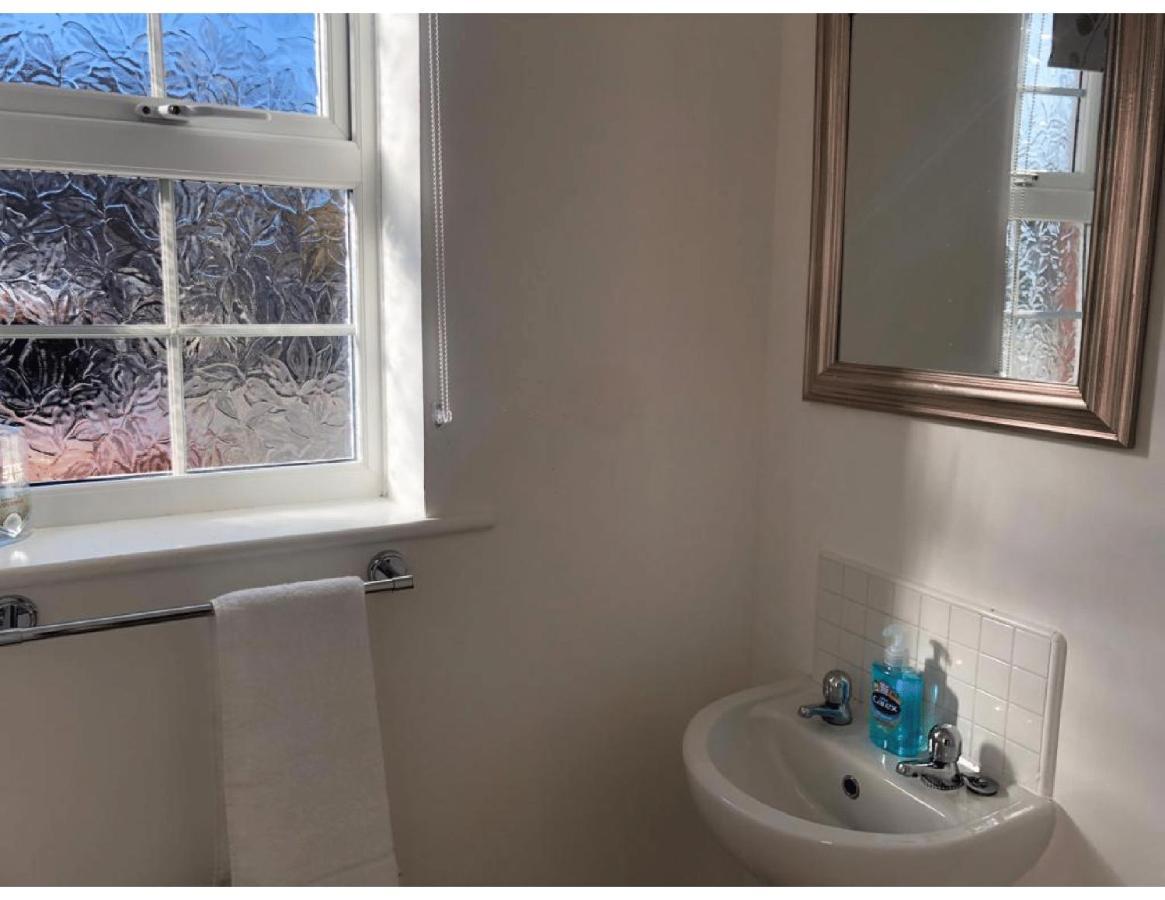 Perfectly Placed 3 Bed Home In A Peaceful Close Darlington  Buitenkant foto